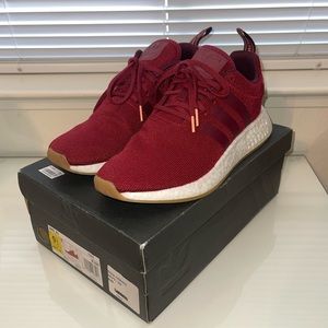 Adidas NMD R2  |  Mens 9 1/2  |  Burgundy